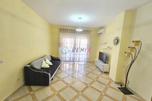 Shtepi me qera 3+1 ne Durres - 600 Euro