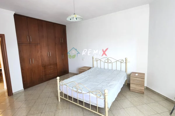 Shtepi me qera Apartament ne Durres, 2+1, Mobilimi E mobiluar, Pagesa 40,000  Leke.