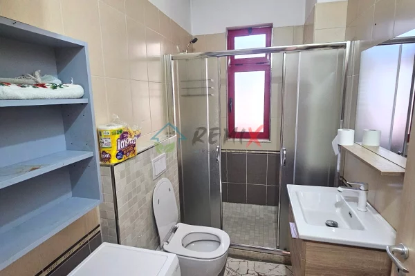 Shtepi me qera Apartament ne Durres, 1+1, Mobilimi E mobiluar, Pagesa 400  Euro.