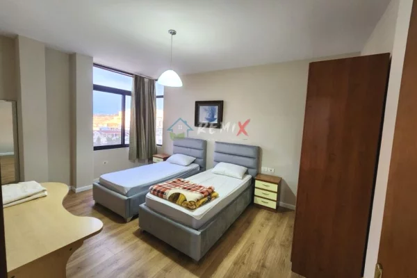 Shtepi me qera Apartament ne Durres, 2+1, Mobilimi E mobiluar, Pagesa 550  Euro.