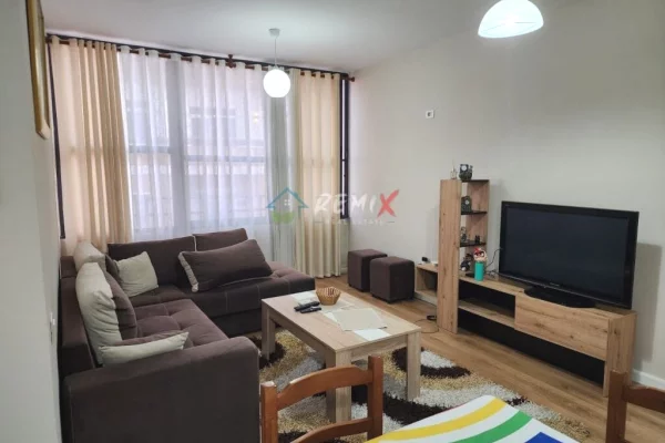 Shtepi me qera Apartament ne Durres, 2+1, Mobilimi E mobiluar, Pagesa 550  Euro.