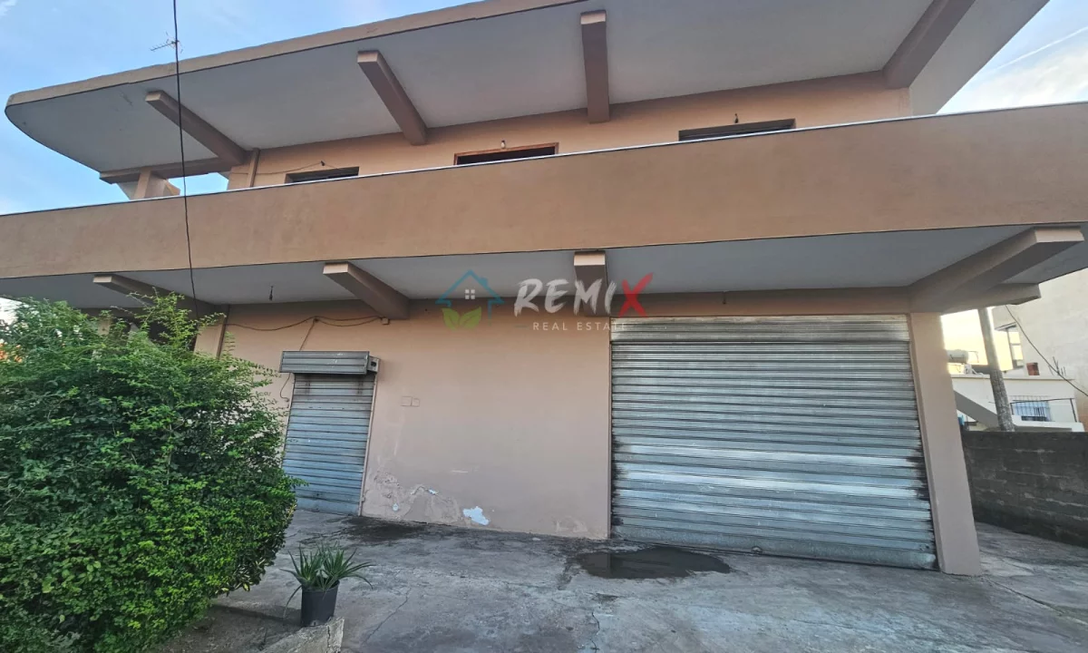 Shtepi me qera Shtepi Private ne Durres, 3+1, Mobilimi E mobiluar, Pagesa 40,000  Leke.