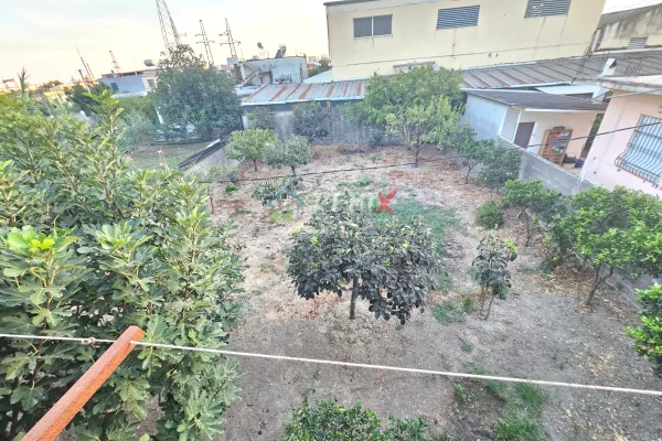 Shtepi me qera Shtepi Private ne Durres, 3+1, Mobilimi E mobiluar, Pagesa 40,000  Leke.