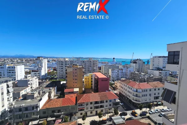 Shtepi me qera Apartament ne Durres, 3+1, Mobilimi E mobiluar, Pagesa 700  Euro.