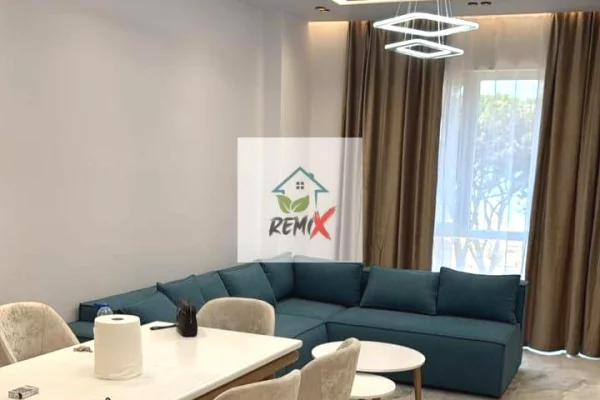 Shtepi me qera 1+1 ne Durres - 440 Euro