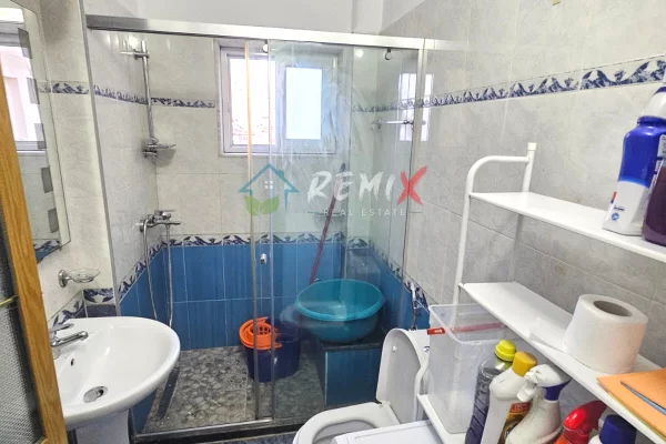 Shtepi me qera Apartament ne Durres, 3+1, Mobilimi E mobiluar, Pagesa 400  Euro.