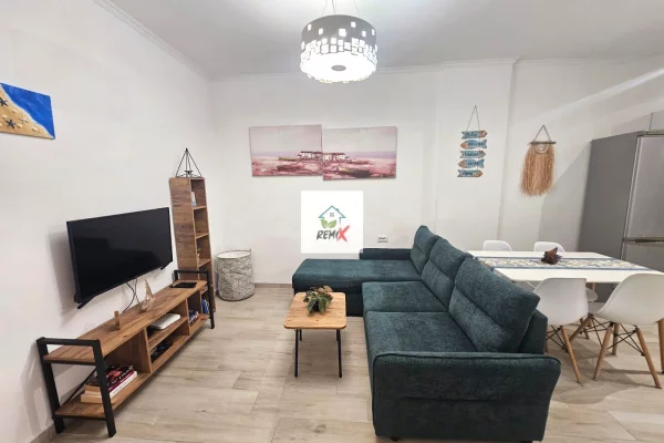 Shtepi ne shitje Apartament ne Durres, 1+1, Mobilimi E mobiluar, Pagesa 110,000  Euro.