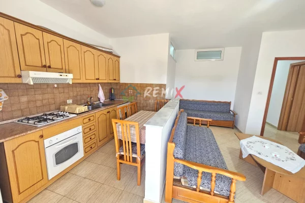 Shtepi ne shitje Apartament ne Durres, 1+1, Mobilimi E mobiluar, Pagesa 70,000  Euro.