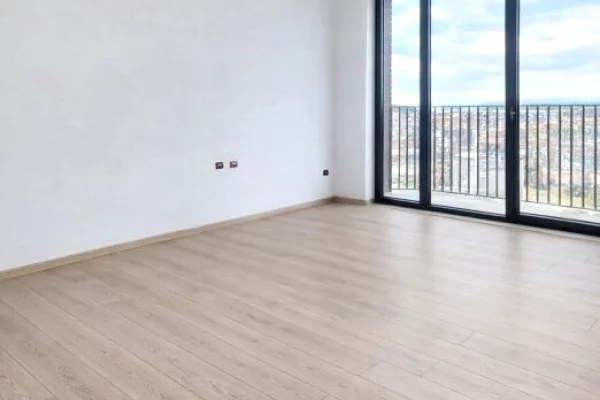 Shtepi ne shitje Apartament ne Tirane, 1+1, Mobilimi Bosh, pa mobiluar, Pagesa 120,000  Euro.