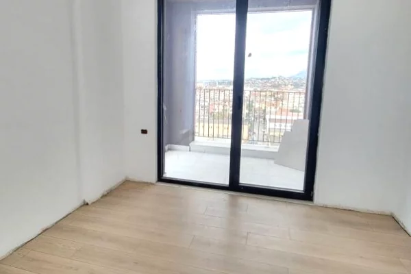 Shtepi ne shitje 1+1 ne Tirane - 120,000 Euro
