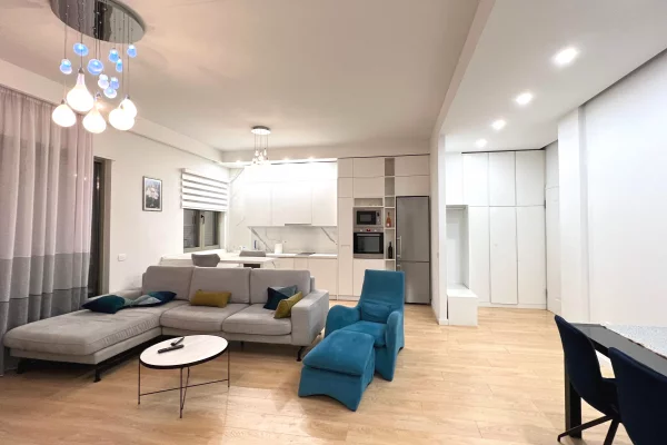 Shtepi me qera Apartament ne Tirane, 2+1, Mobilimi E mobiluar, Pagesa 120,000  Leke.