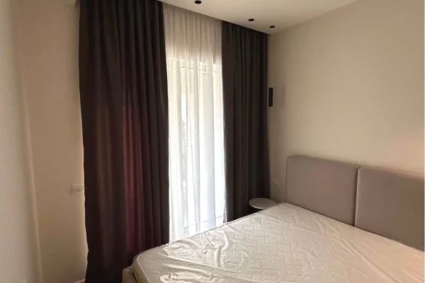 Shtepi me qera Apartament ne Tirane, 1+1, Mobilimi E mobiluar, Pagesa 45,000  Leke.