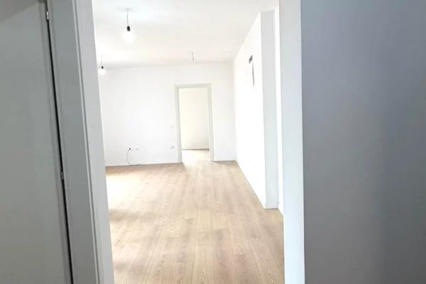 Appartamento in vendita a Tirana 2+1, Vuoto