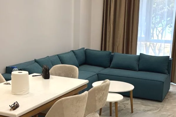 Appartamento in vendita a Kavaja 2+1, Arredato