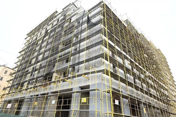 Shtepi ne shitje Apartament ne Tirane, 2+1, Mobilimi Pjeserisht e mobiluar, Pagesa 150,000  Euro.