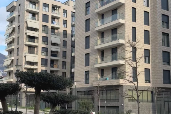 Apartament 3+1 me Verandë tek Rezidenca Erli 