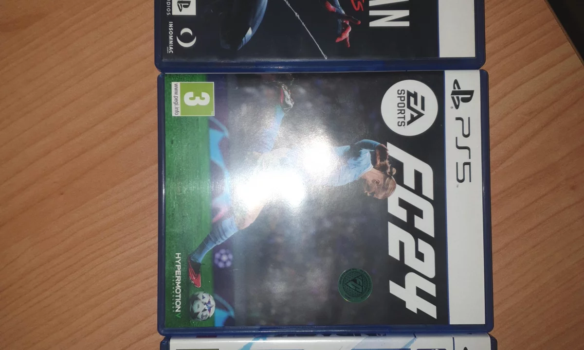 Shiten 3 lojra PS5 (NBA 2K22, FC24, Spider-Man Miles Morales)