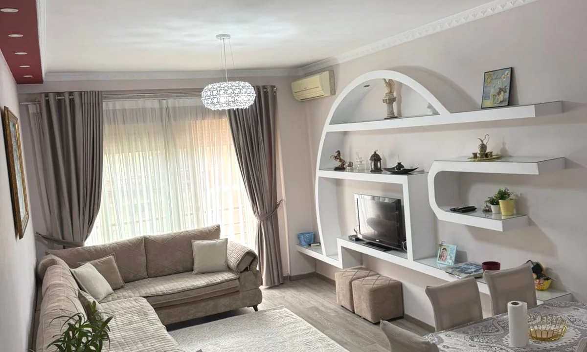 Apartment for rent in Tirana 1+1, Furnished