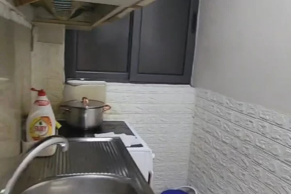 Appartamento in vendita a Tirana 1+1, Arredato