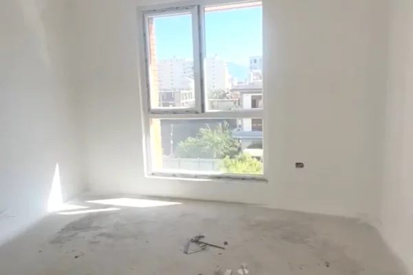 APARTAMENT 2+1 NE SHITJE