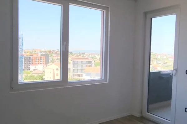 Shtepi ne shitje Apartament ne Tirane, 2+1, Mobilimi Bosh, pa mobiluar, Pagesa 113,000  Euro.