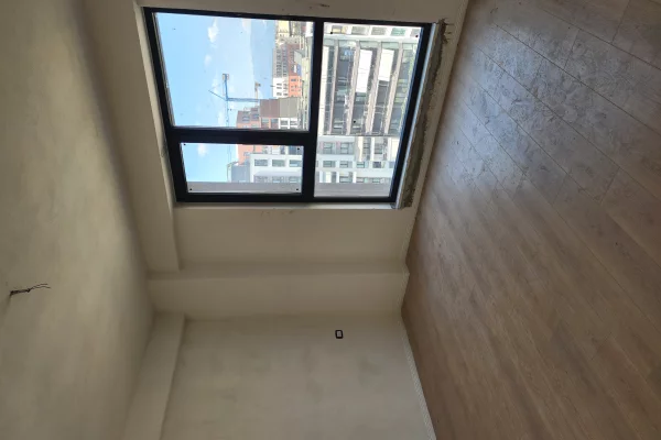 Shtepi ne shitje Apartament ne Tirane, 2+1, Mobilimi Bosh, pa mobiluar, Pagesa 155,700  Euro.
