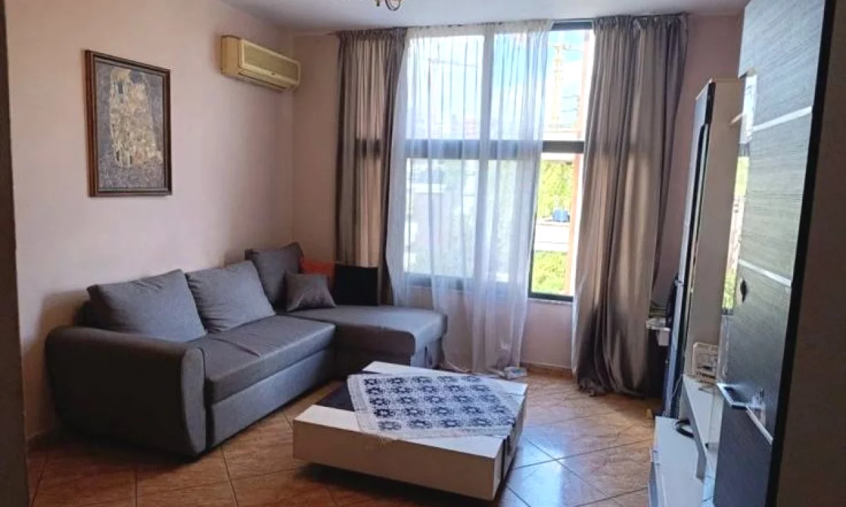Shtepi ne shitje Apartament ne Tirane, 2+1, Mobilimi E mobiluar, Pagesa 295,000  Euro.