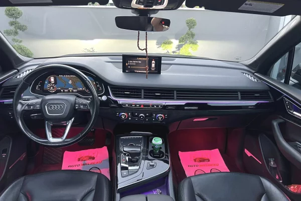 Makina ne shitje ne Fier, Audi, 2017 Benzine,Kambio Automatik Pagesa 19,999  Euro.