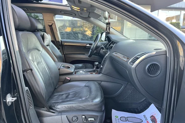 Auto in Vendita a Fier, Audi, 2013 Diesel,Kambio Automatik Pagamento 8,500  Euro.