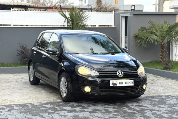 Makina ne shitje ne Fier, Volkswagen, 2012 Diesel,Kambio Manual Pagesa 4,500  Euro.