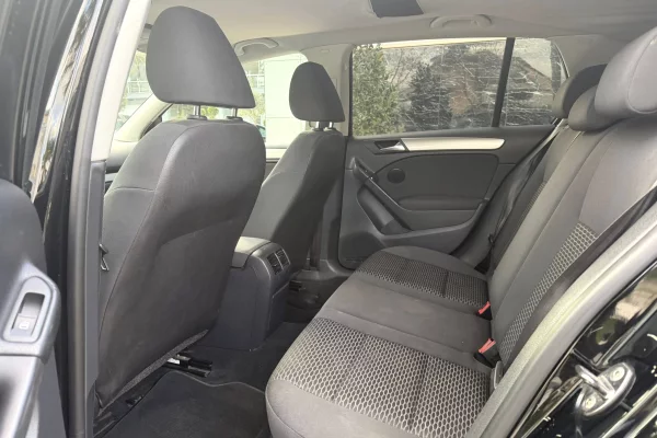 Makina ne shitje ne Fier, Volkswagen, 2012 Diesel,Kambio Manual Pagesa 4,500  Euro.