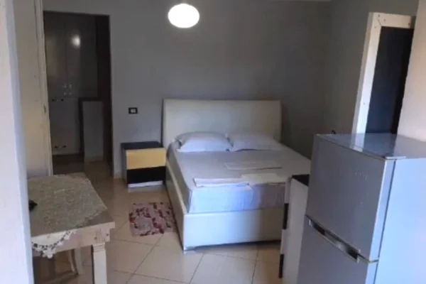 Appartamento in affitto a Tirana Garsoniere, Arredato