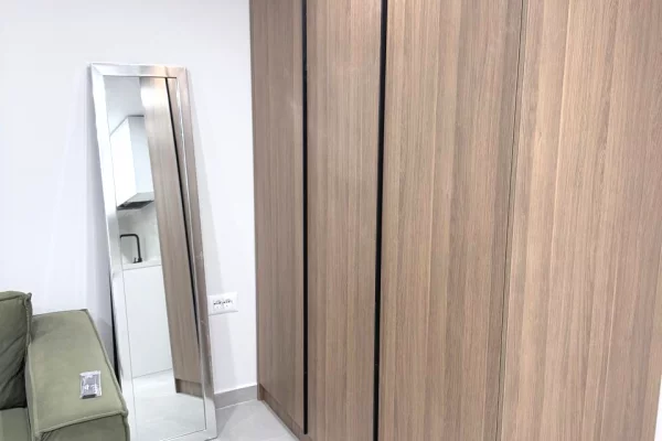 Shtepi me qera Apartament ne Tirane, Garsoniere, Mobilimi E mobiluar, Pagesa 35,000  Leke.