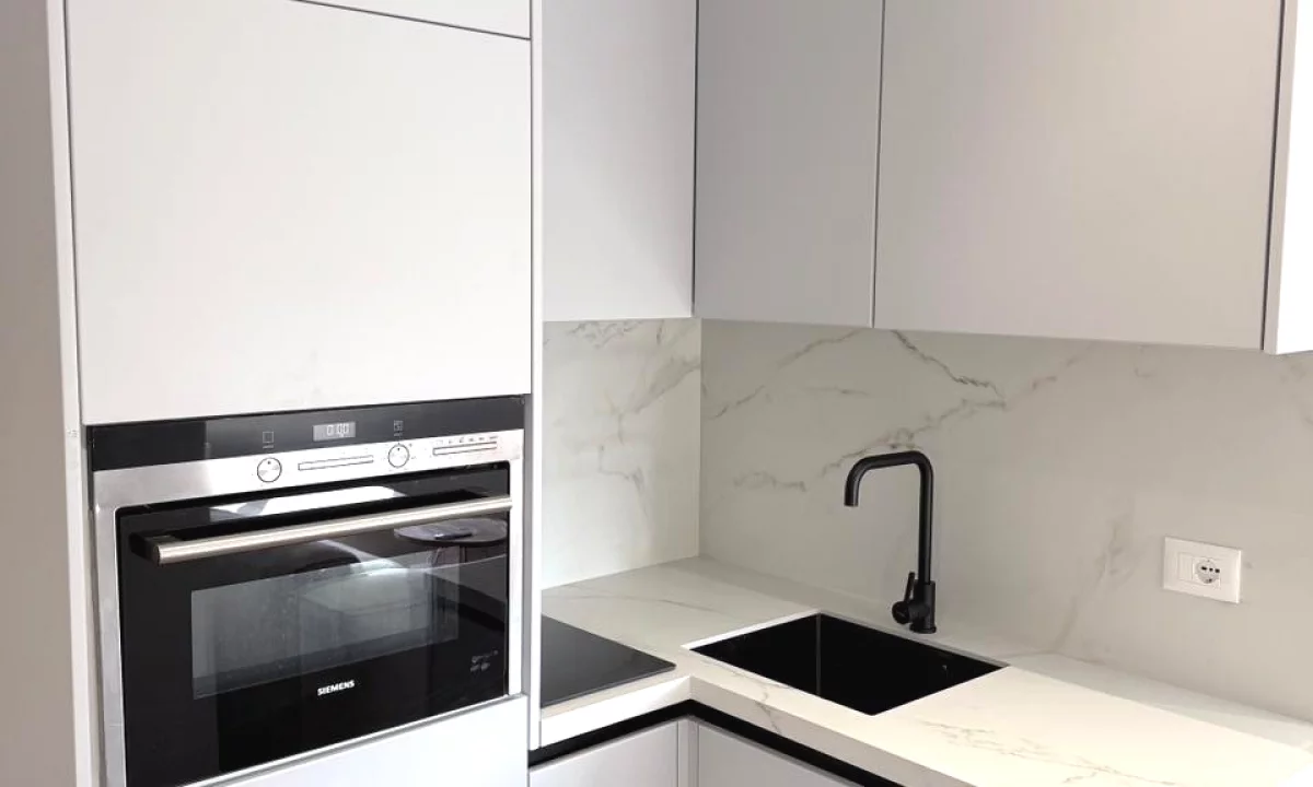 Shtepi me qera Apartament ne Tirane, 1+1, Mobilimi E mobiluar, Pagesa 47,000  Leke.