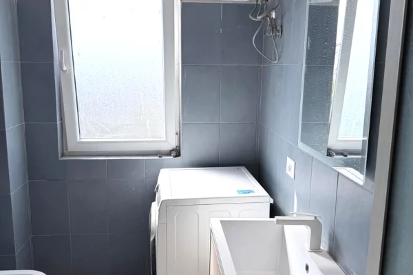 Shtepi me qera Apartament ne Tirane, 1+1, Mobilimi E mobiluar, Pagesa 47,000  Leke.