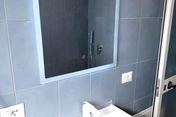 Shtepi me qera Apartament ne Tirane, 1+1, Mobilimi E mobiluar, Pagesa 47,000  Leke.