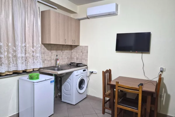 Shtepi me qera Garsoniere ne Tirane - 30,000 Leke