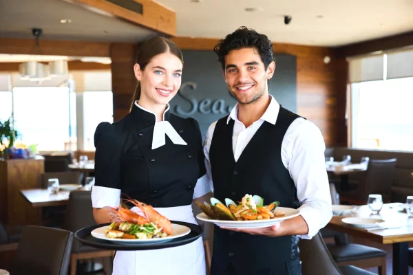 Njoftime Pune per Kamarier/e &amp; Ndihmes Kamarier/e ne Tirane