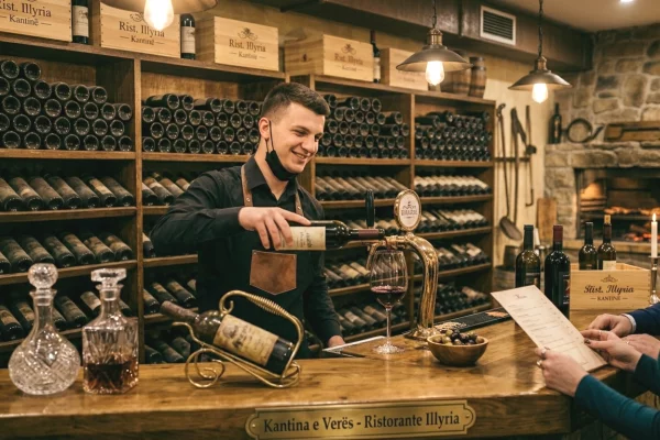 Njoftime Pune per Banakier/e ne Tirane