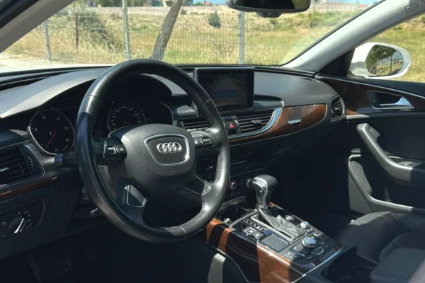 Makine me qera Audi A6 – 3.0 Diesel duke filluar nga 60 euro