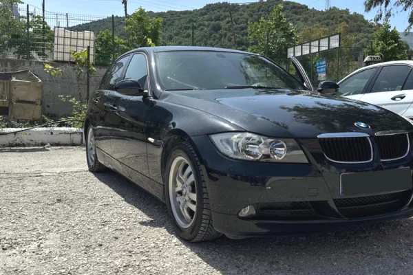 Makina me qera ne Tirane - 30 Euro