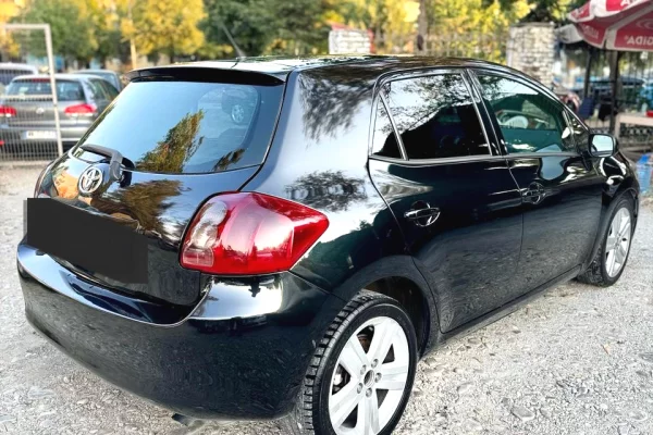 Noleggio Auto a Tirana - 20 Euro