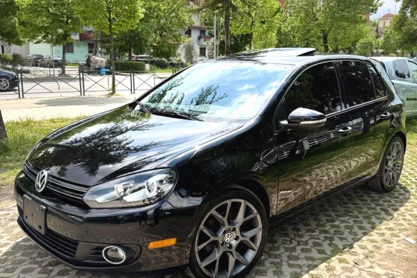 Car Rental in Tirana - 25 Euro