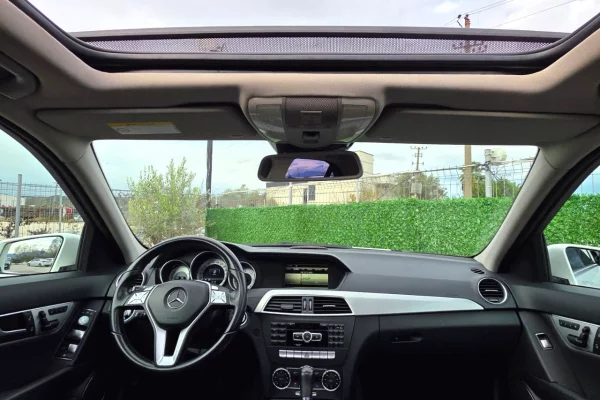 Noleggio Auto a Tirana - 35 Euro