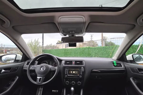 Noleggio Auto a Tirana - 30 Euro