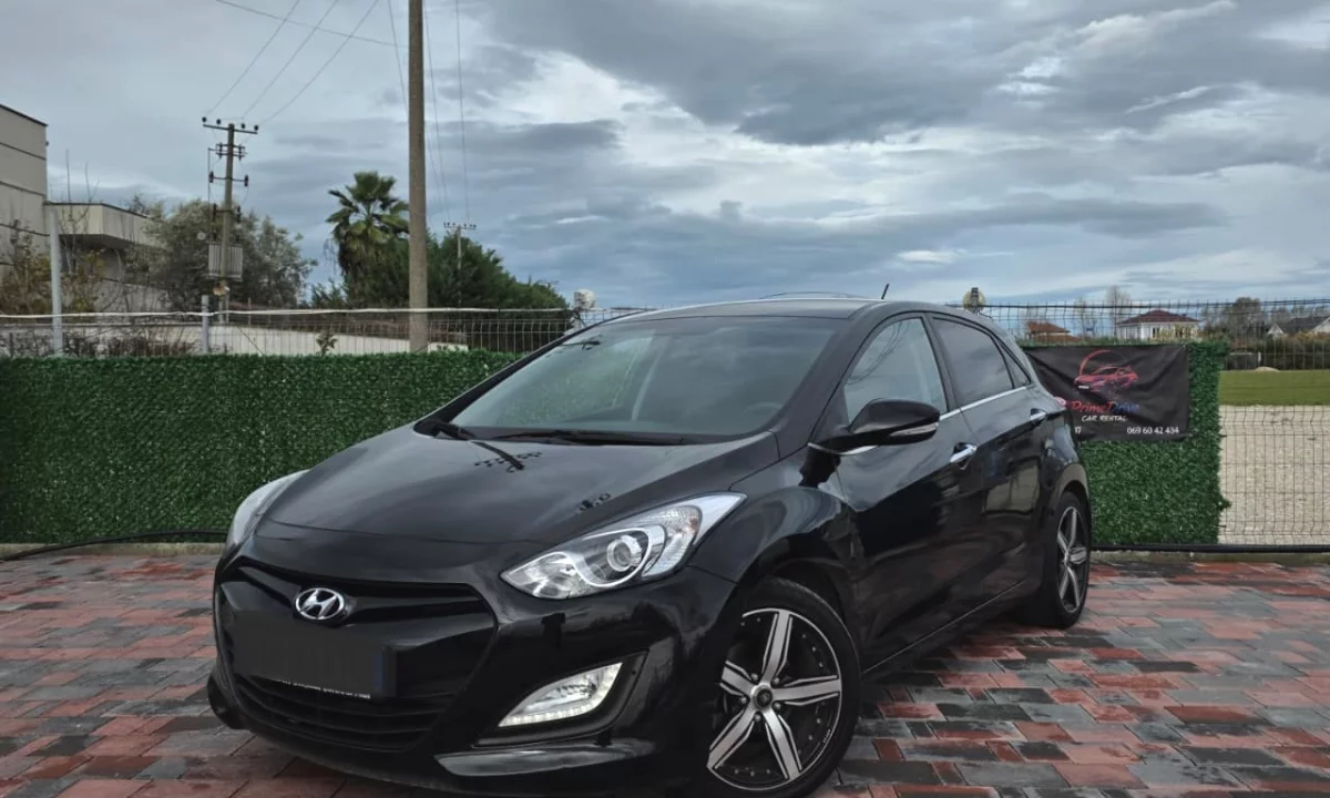 Makine me qera ne Rinas Tirane-Hyundai i30 Me Qera | Ekonomik dhe Efikas