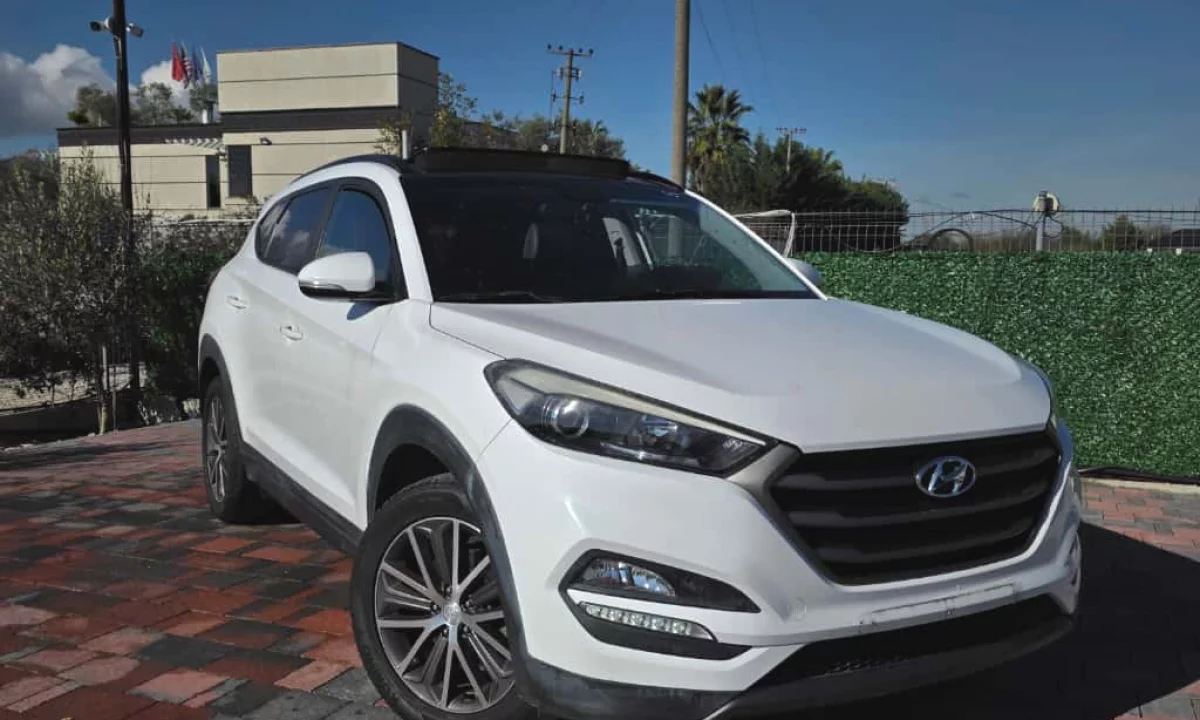 Makine me qera ne Rinas Tirane - Hyundai Tucson 2019 duke filluar nga 45 euro dita