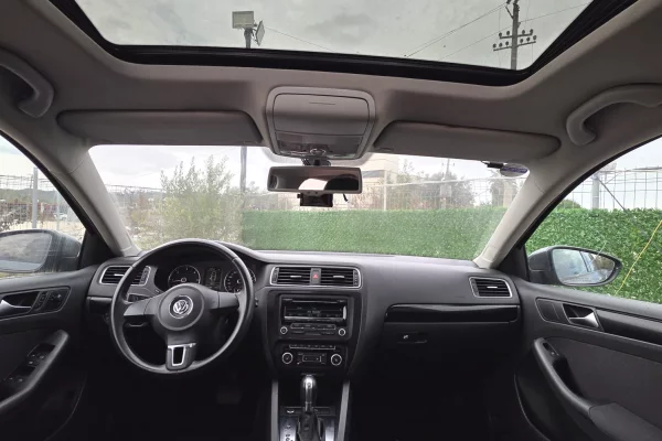 Noleggio Auto a Tirana - 25 Euro