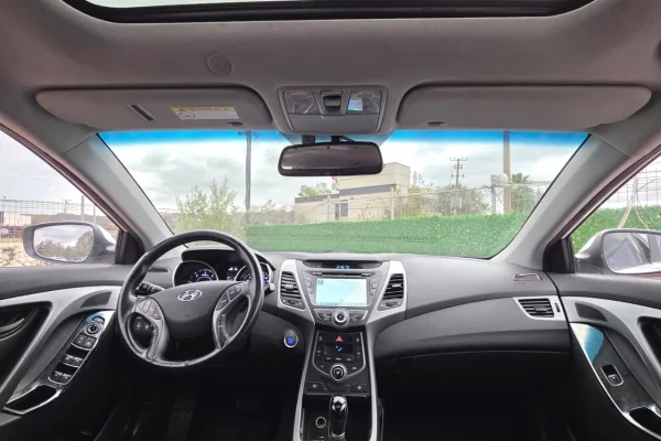 Makine me Qera ne Rinas Tirane - Hyundai Avante duke filluar nga 25 euro dita