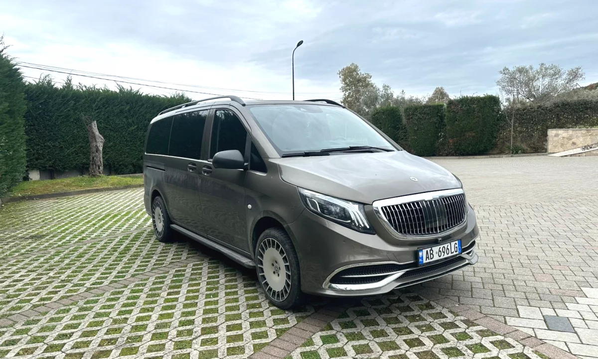 Qera Mercedes‑Benz V‑Class | Makina Luksoze per Udhetime dhe Evente